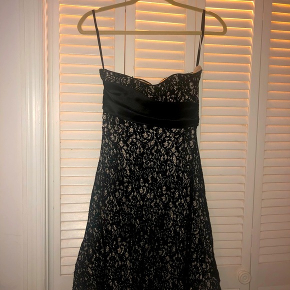 Robe Cocktail White House Black Market Noir Sans Bretelles - Taille 2, Occasion Très Bon État